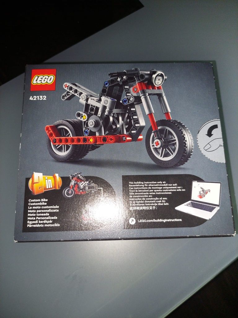 SetMotocicleta -  Constructie Lego Technic - Motocicleta 2 in 1