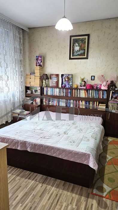 Продава се Тристаен апартамент в Пловдив, Кършияка - 92 кв.м за 1403 €/кв.м - Снимка #8