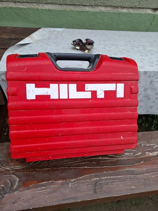 Vand laser hilti model PR 2 HS