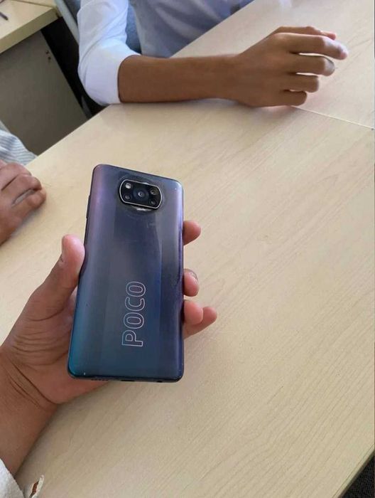 Продам дёшево телефон Poco x3 pro