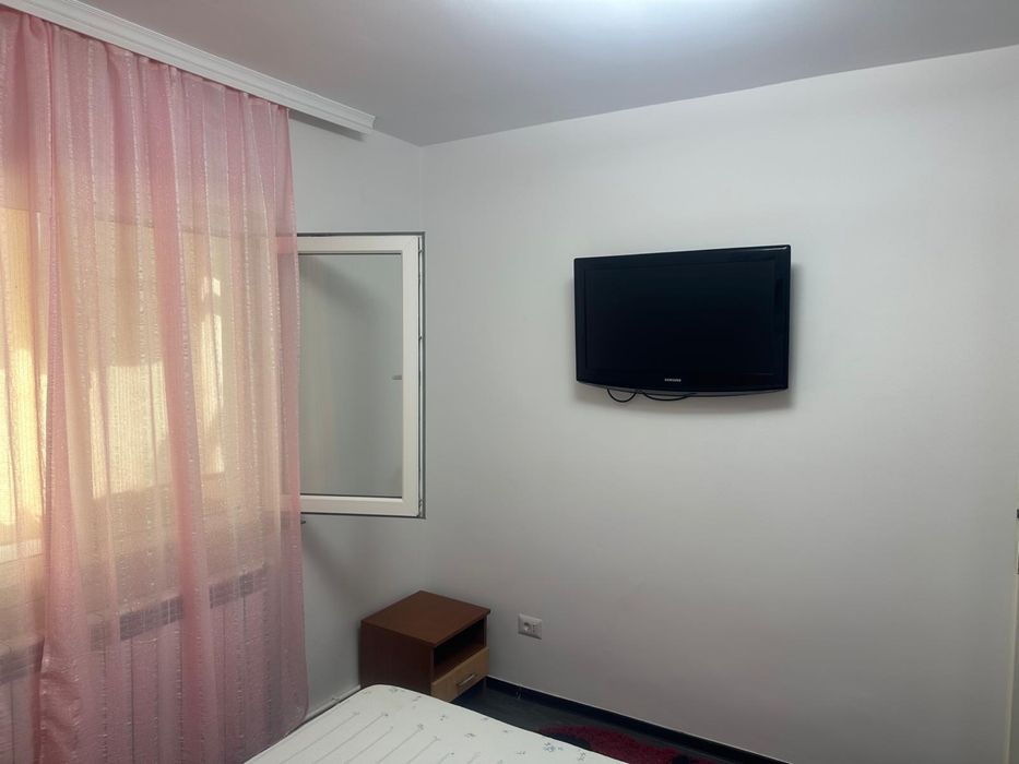 Inchiriez Apartament Zona Bucovina