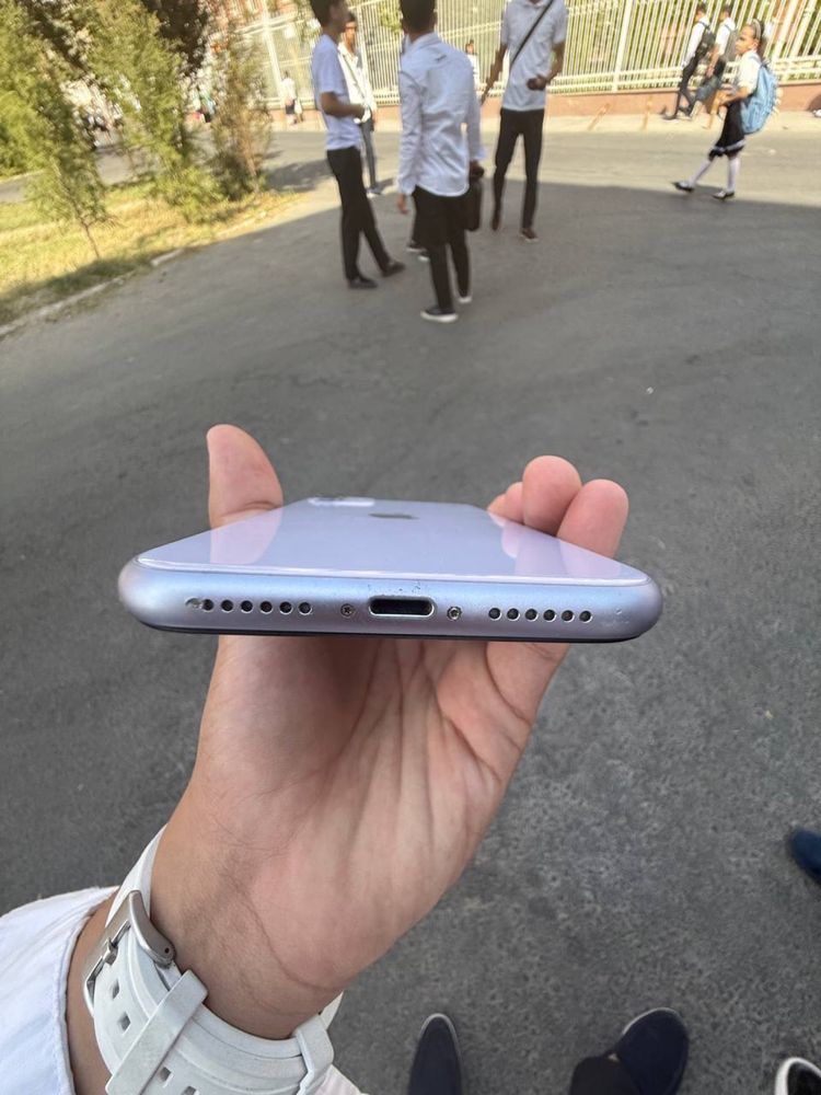 Iphone 11 idyall
