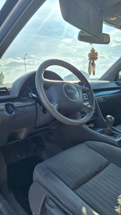 Audi A4, 2004, 131CP
