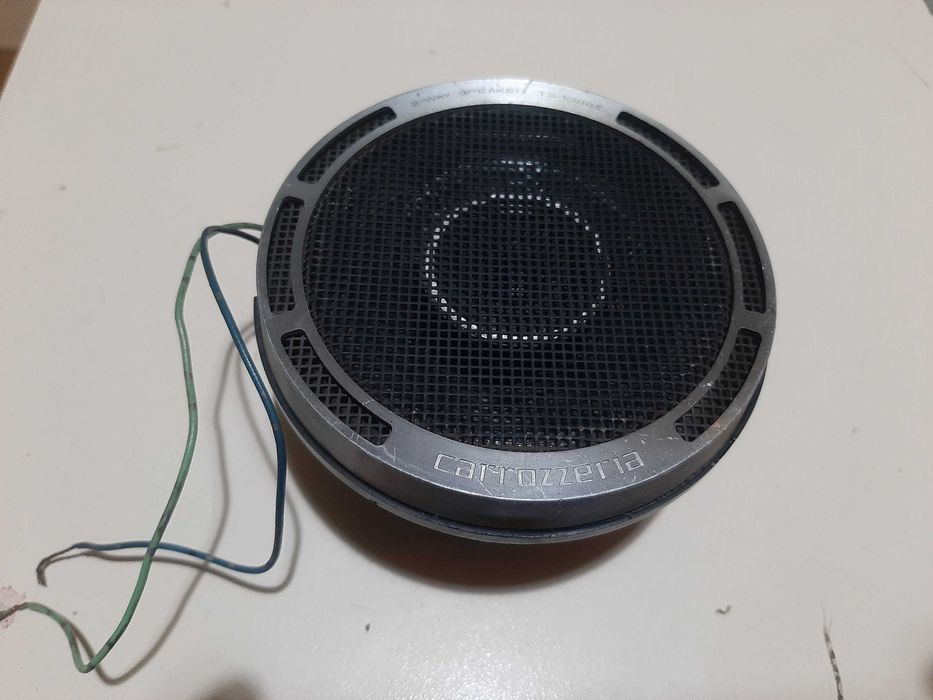 Продам динамики.