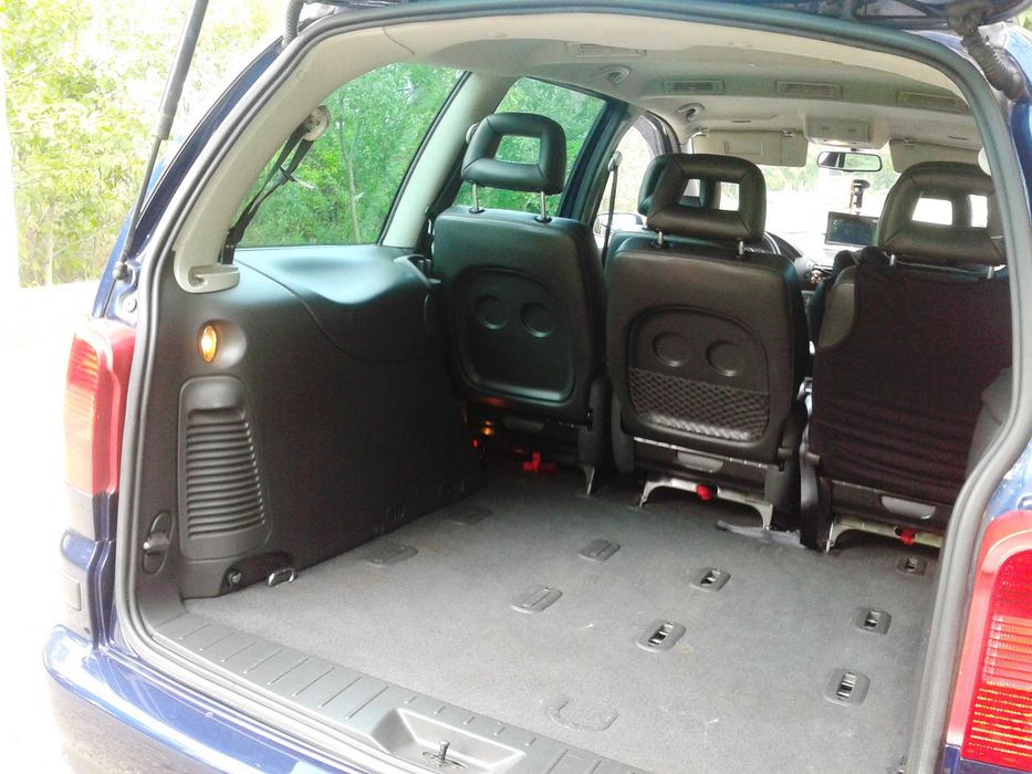 Seat-Alhambra-1,9Tdi-Automat-Inmatriculat-2025