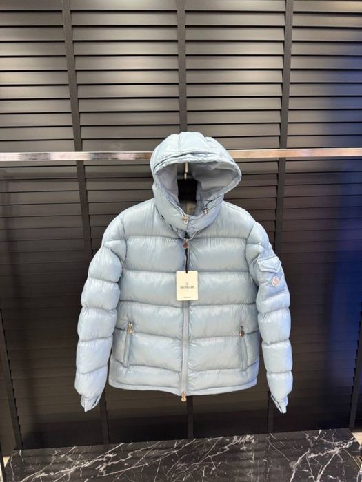 Geaca M. o.n.cl.e.r  Puffer Albastru Lucios (mărimi: S,M,L,XL,XXL)