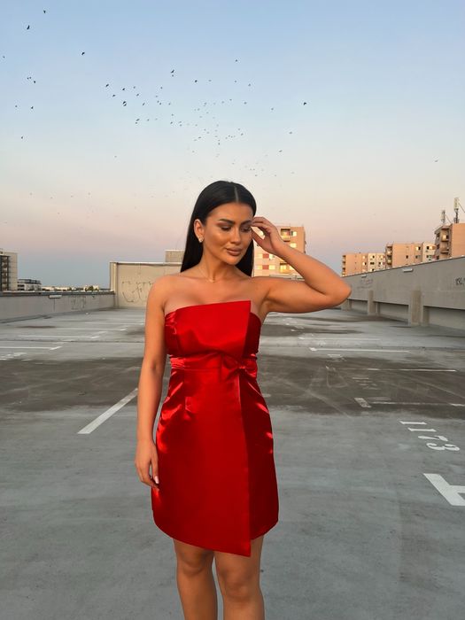 Saleeee Rochița fundă rosie