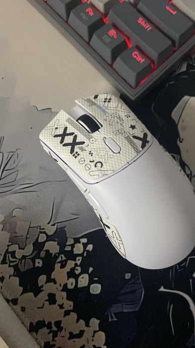 Мышка Attack Shark r1 почти новая