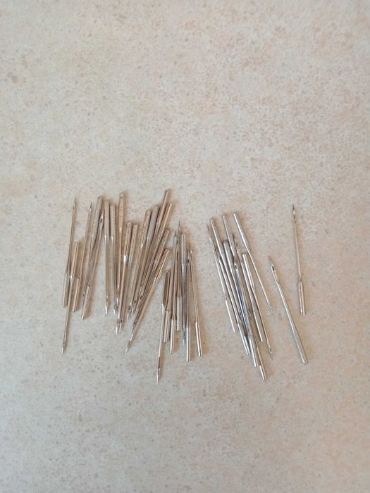 иглы для швейной машины.