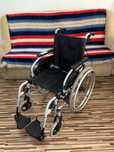 Carut rulant handicap dizabilitati batrani (ca nou)