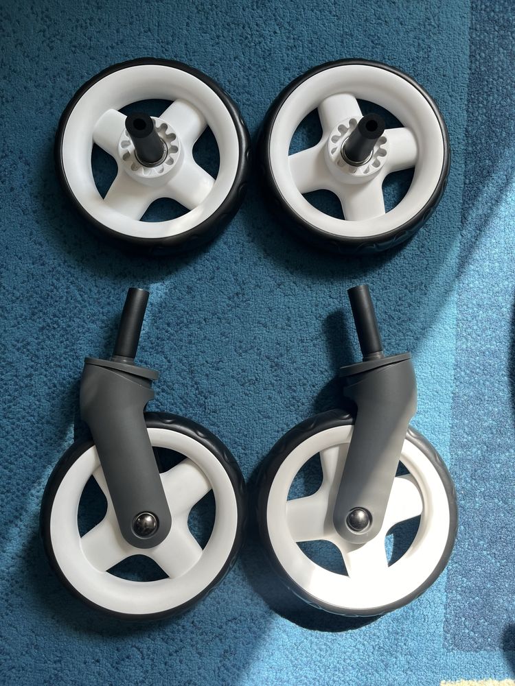 Stokke Scoot комплект гуми, дъждобран и комарник