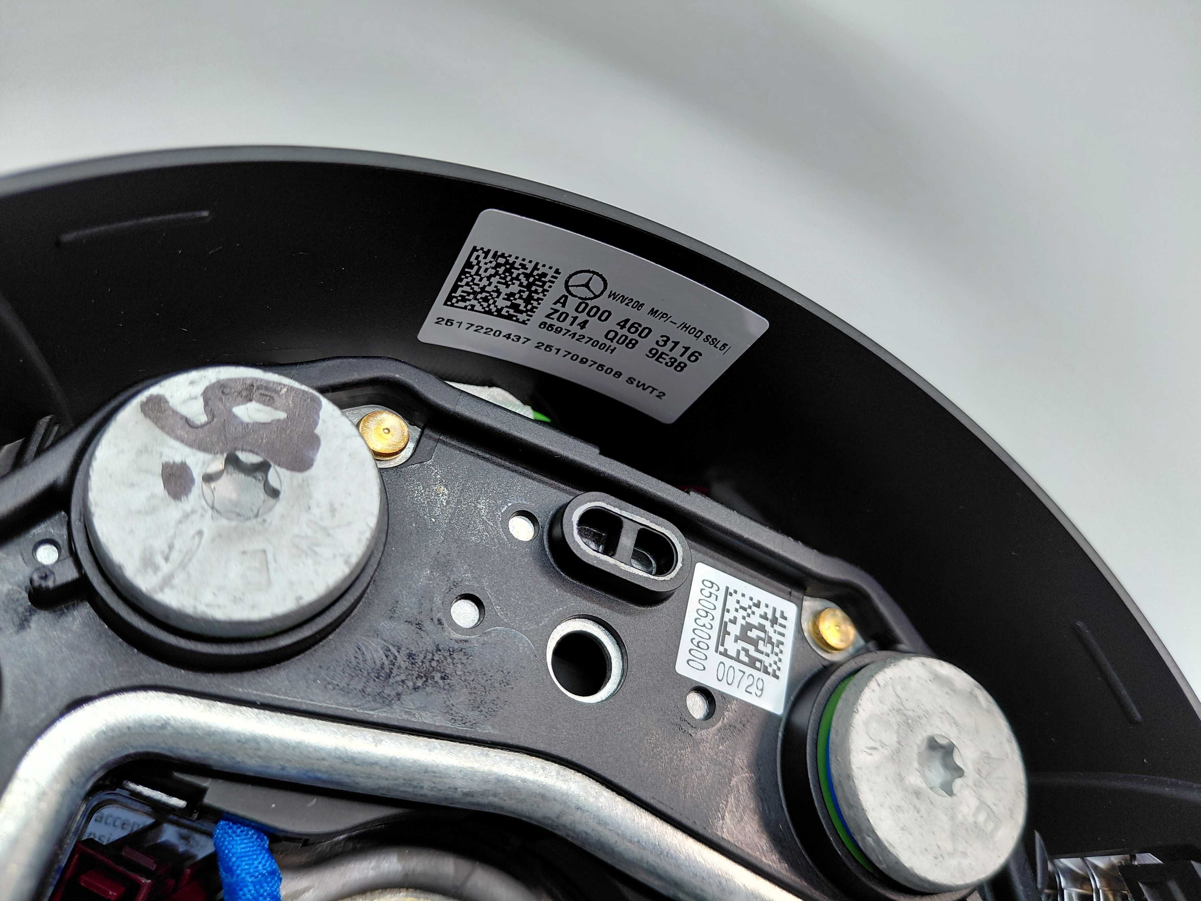 Нов Спортен Волан Airbag AMG Line Mercedes W206 W223 W213 W257 W167