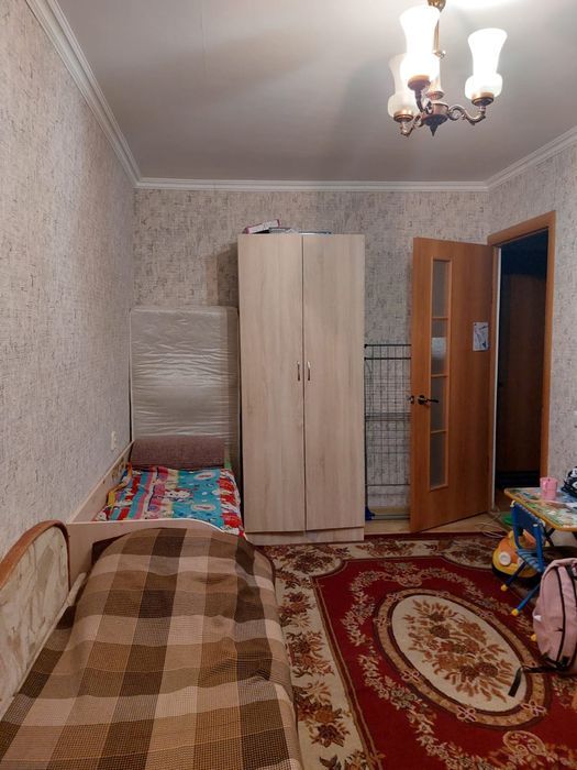 Продам ковёр большой