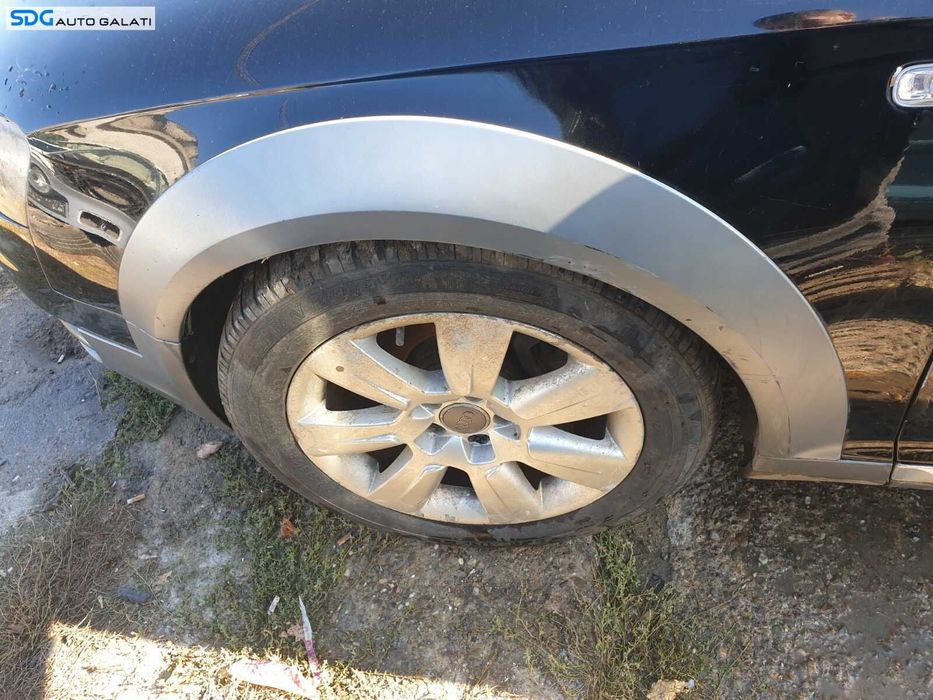 Aripa Stanga Fata cu Imperfectiuni cu Bandou Audi A6 C6 Allroad NFL Non Facelift 2004 - 2008 Culoare LY9B [C9785]