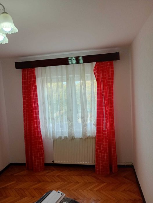 Apartament de inchiriat 3 camere