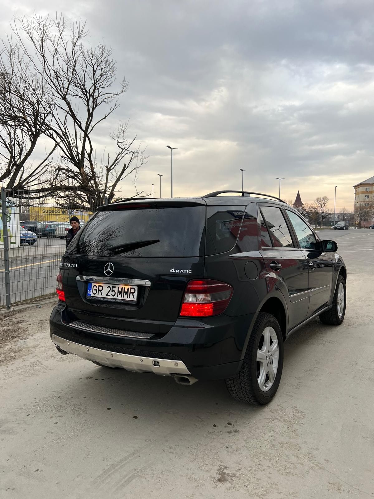 Mercedes Benz ML 320 4 Matic