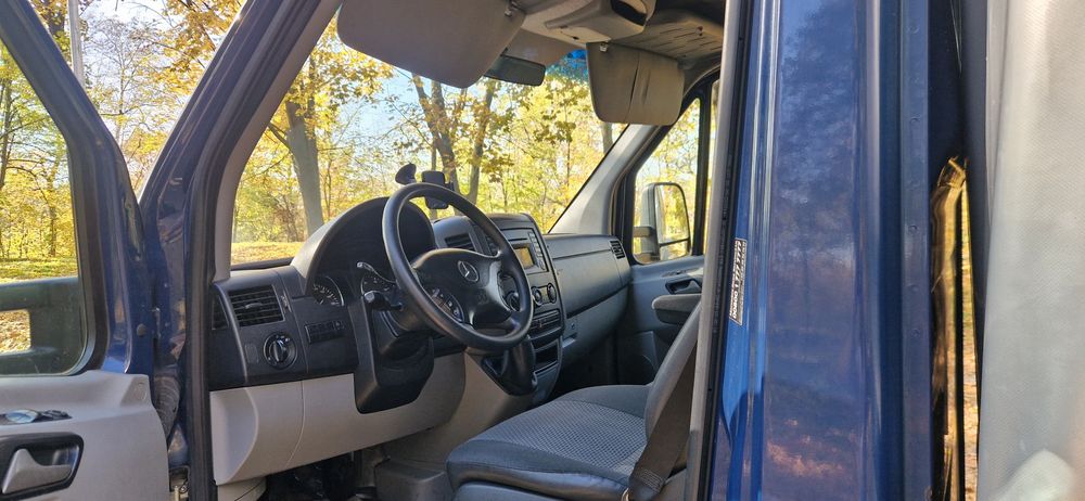 Mercedes sprinter 516 518 519 416 iveco daily 35c18 35c17 35c15 35s17