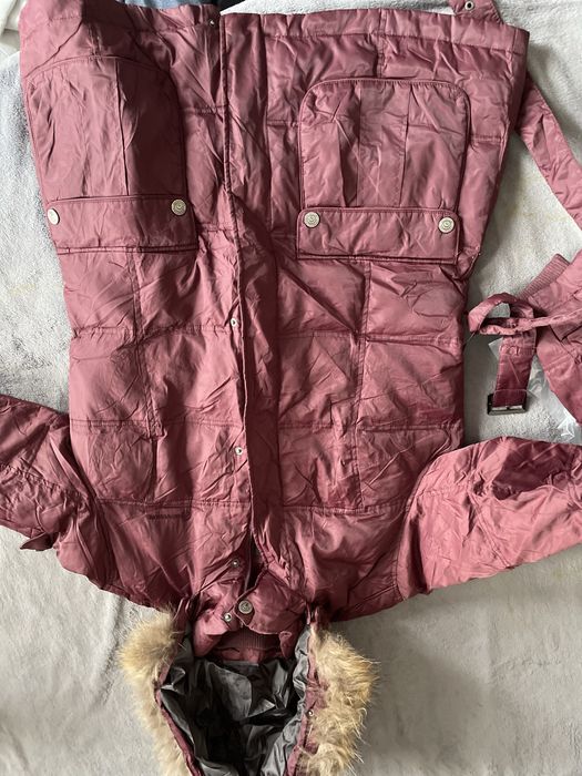 Куртка пуховик отдаю за 2000 тенге