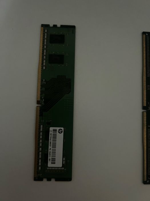 4gb озу ddr4 2 штуки