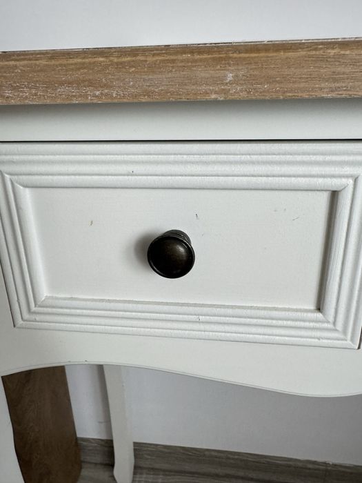 Masuta de machiaj alba cu sertare