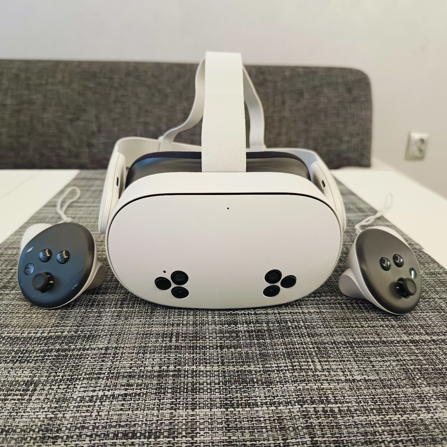 VR очила Meta Quest 3S 256GB