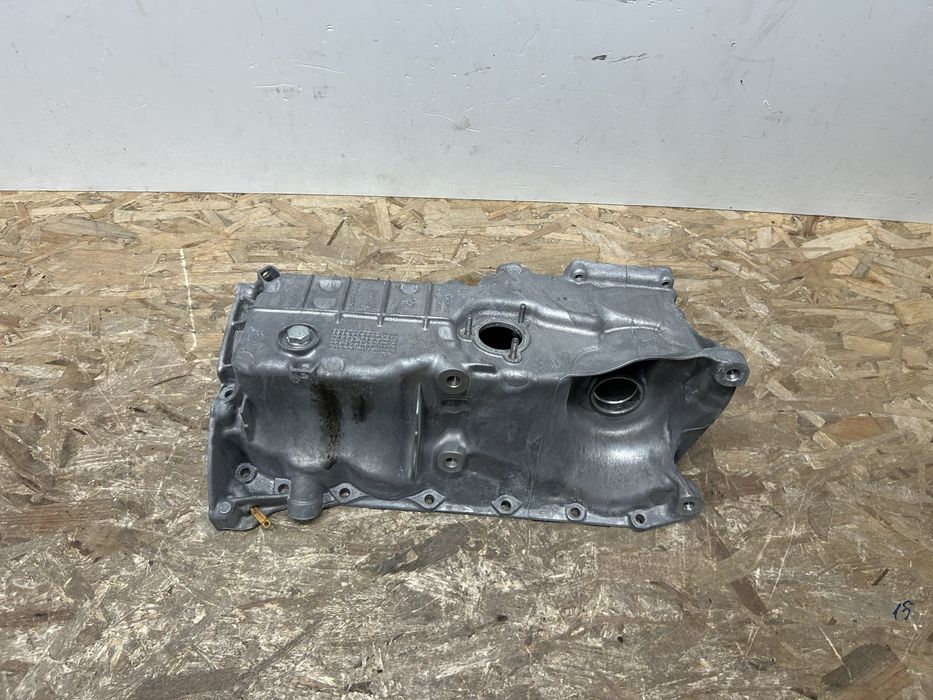 Baie ulei bmw G20 G21 G30 G01 G02 G05 G06 benzina 3.0