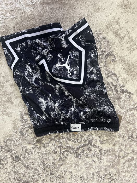 Pantaloni scurti jordan M,L,Xl