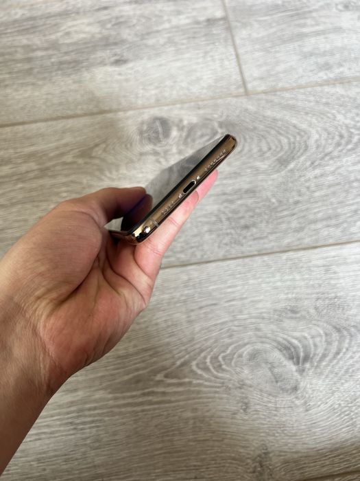 Iphone 11 Pro Max Gold
