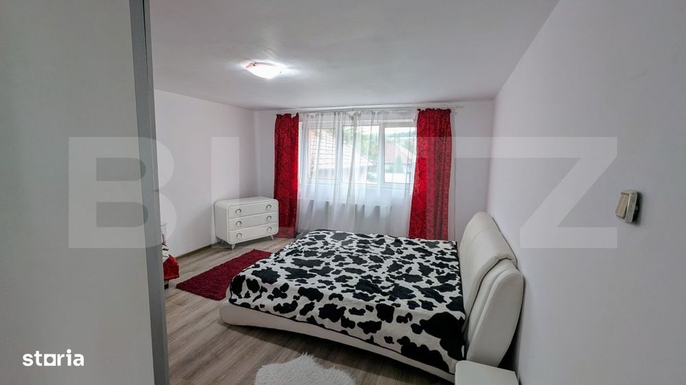 Casa de vanzare, cu 4 camere, 140 mp, zona Cetate
