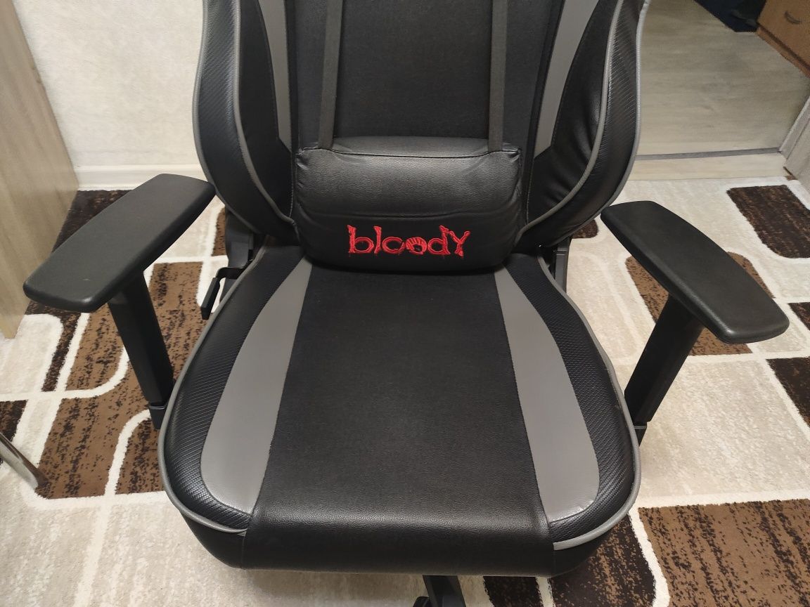 Кресло игровое компьютерное A4Tech Bloody GC-330, Black-Grey