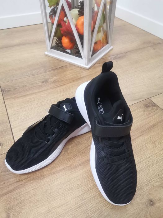 Adidași Puma NOI mărimea 34