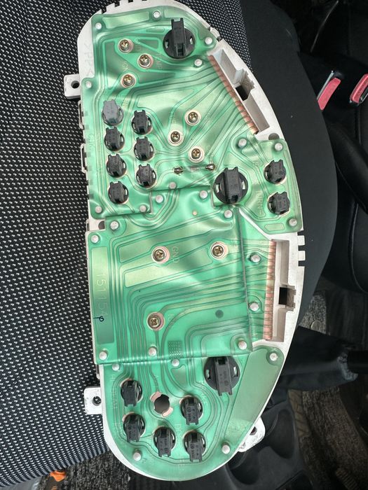 Matiz best tablo sotiladi hamma datchiklari ishledi