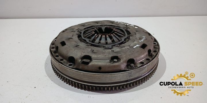 Kit ambreiaj 1.9CDTI Z19DTH Opel Vectra C [2002 - 2005]