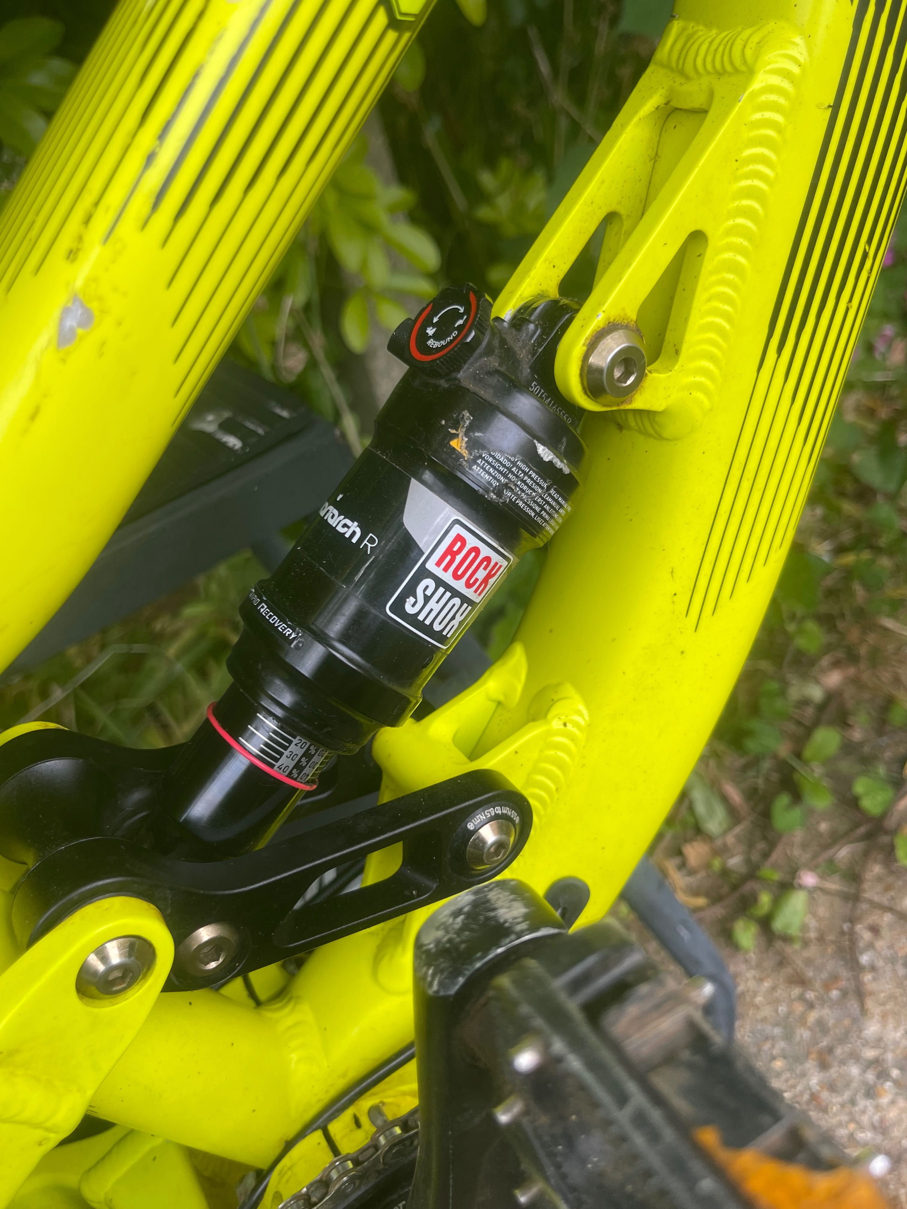 Commencal Supreme 20” не specialized trek scott drag