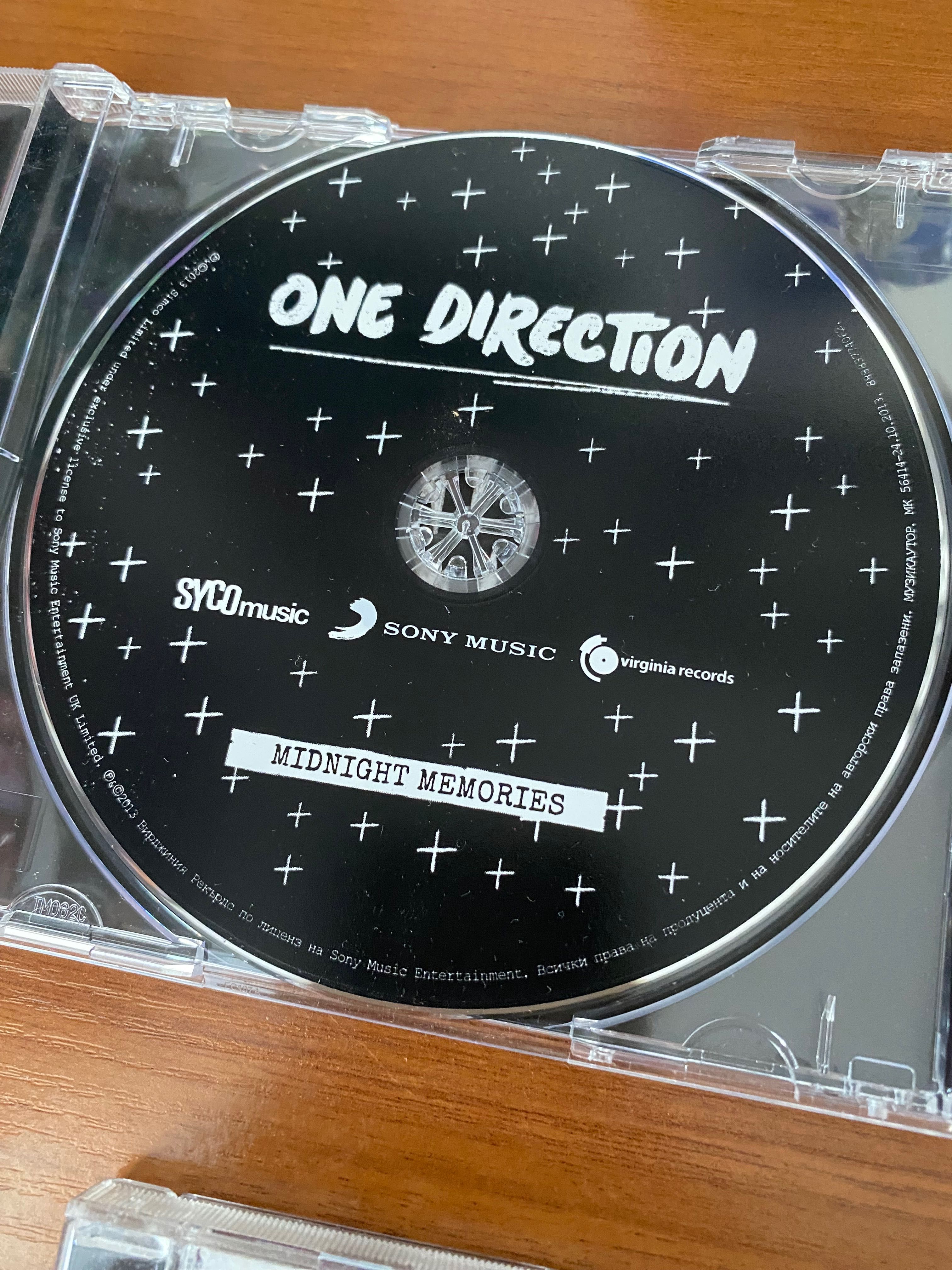 CD на Ariana Grande и One Direction