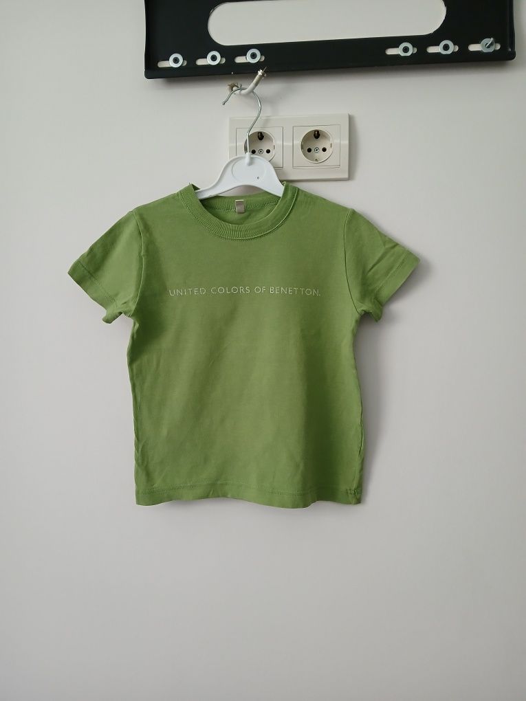 Тениски Zara, h&m, benetton 3-4 години