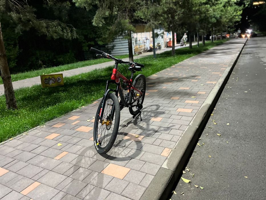 Продам велосипед фирма Summa