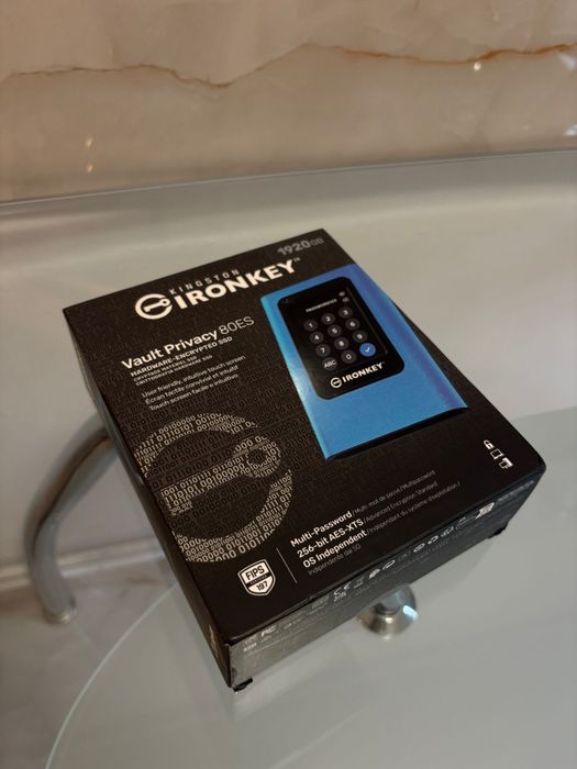 KINGSTON 1920GB IronKey Vault Privacy 80 Encrypted External SSD NOU