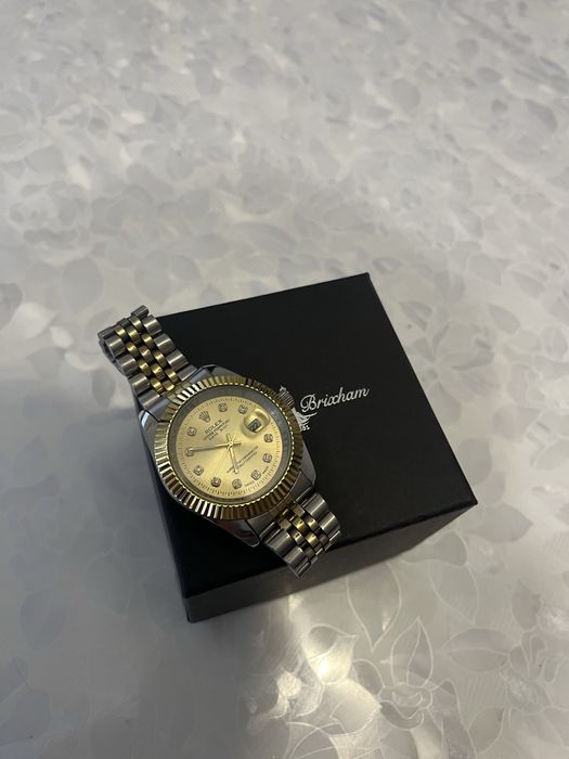Продавам Rolex+подарък гривна