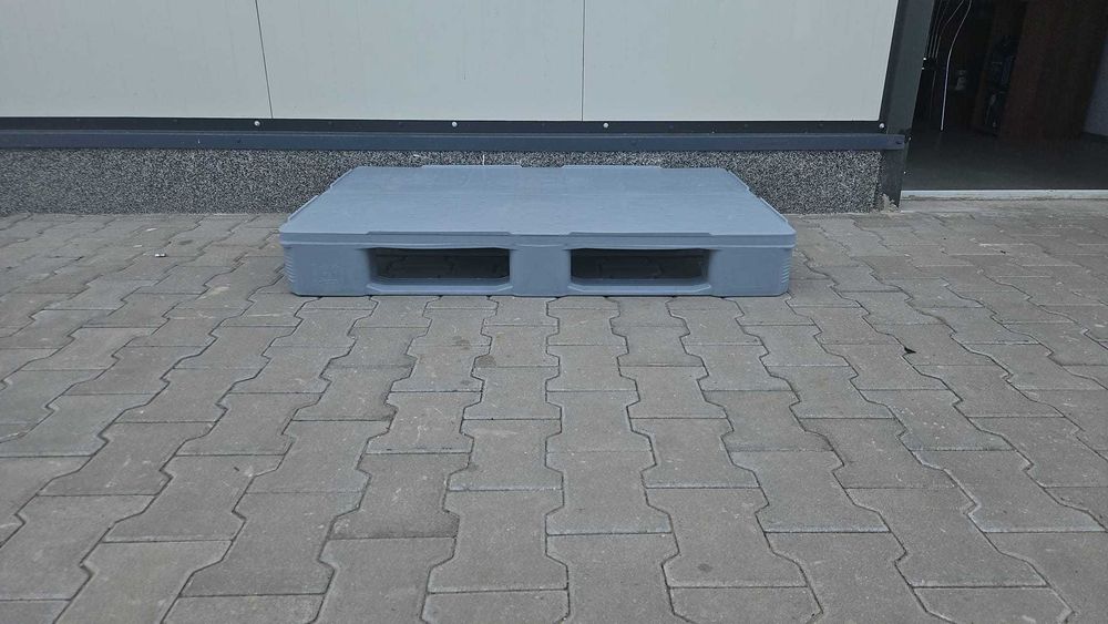 Palet plastic HP1 igienic/Calitate hdpe superioara/TRANSPORT GRATUIT