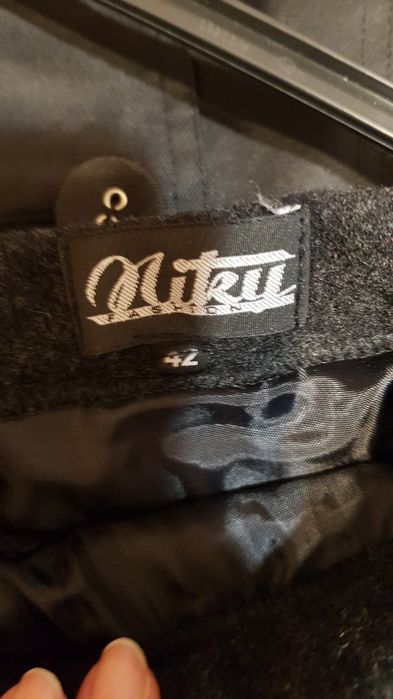 Fusta 100% lana marime 42