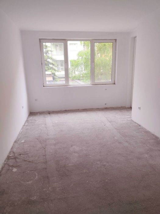 Продава се Тристаен апартамент в София, Център - 85 кв.м за 2118 €/кв.м - Снимка #4