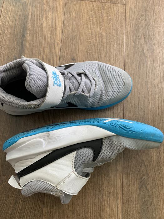 Nike 35 номер маратонки