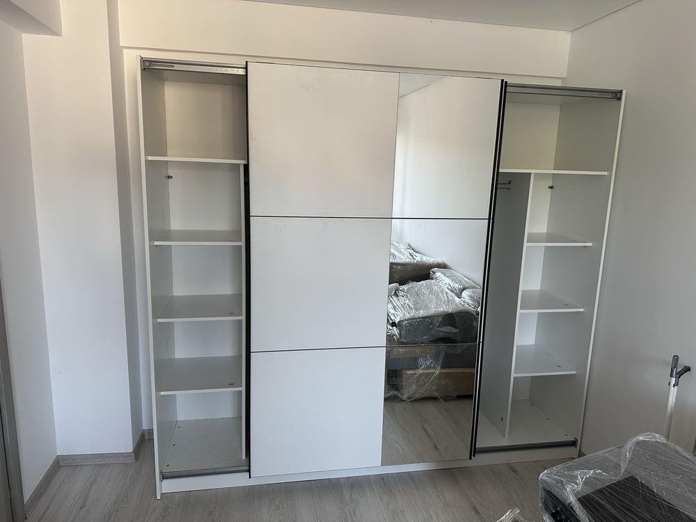Plase de tantari, rulouri exterioare, montez mobila, sanitare