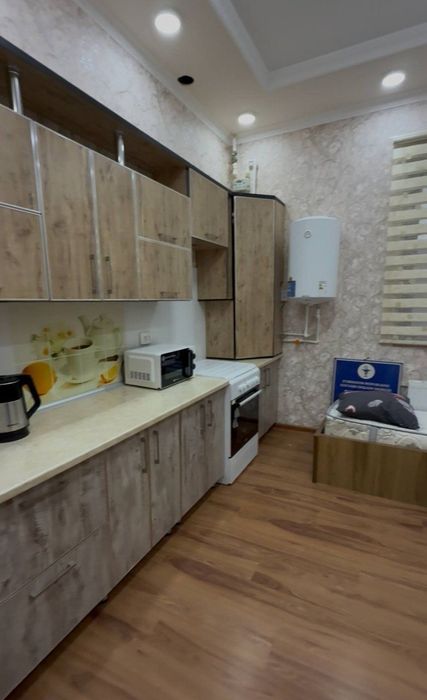 Бино сотилади бизнеси билан бирга