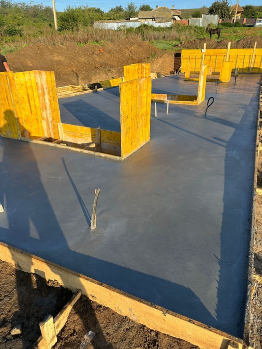 Spalatorii auto self service si echipamente