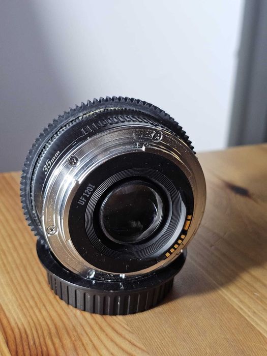 Canon EF 35mm F 2.0 pentru PIESE