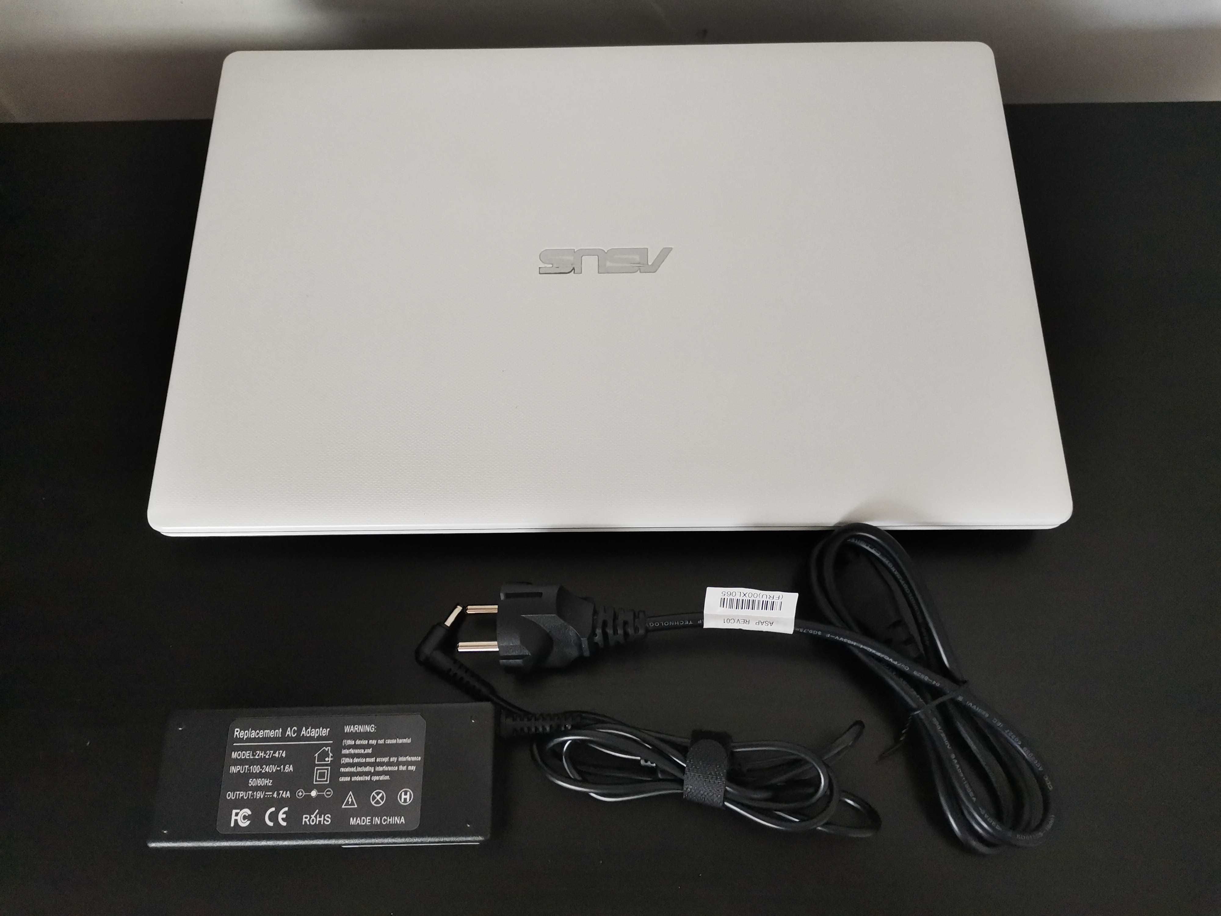 Asus X551C, 4GB RAM, 128GB SSD