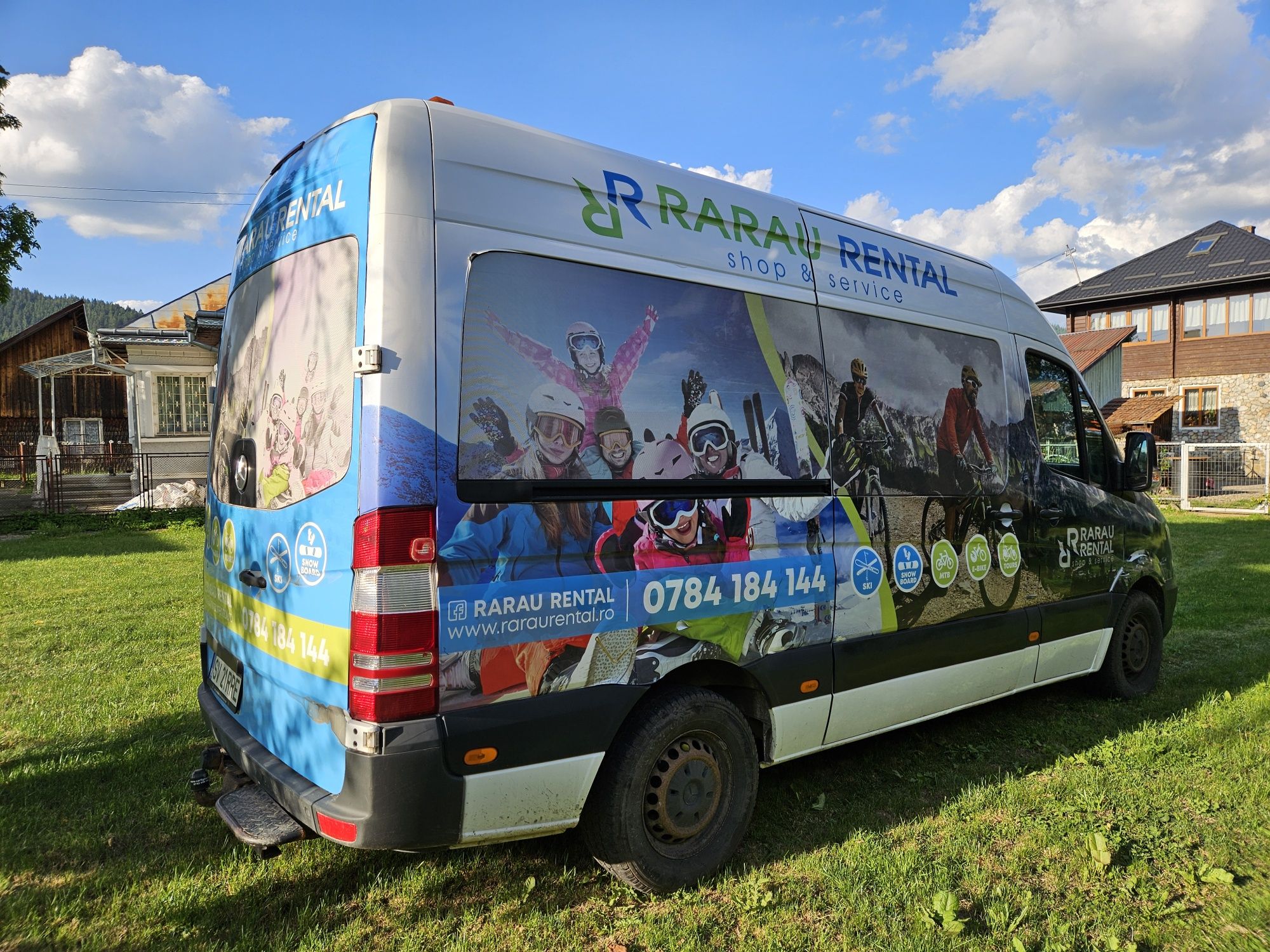 Mercedes Sprinter 313, 8+1