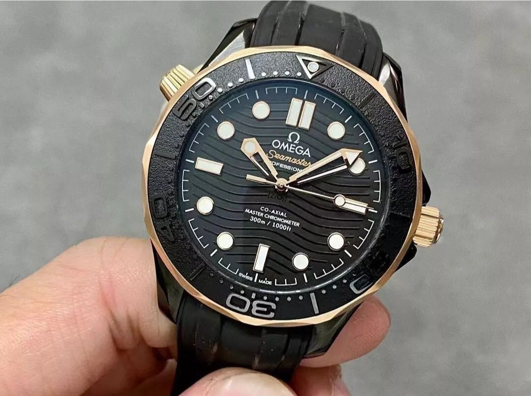 Часы Брэнд Omega Seamaster Diver 300,
